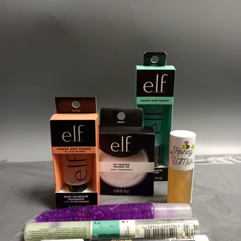LOT OF APPROX 5 ASSORTED HEALTH AND BEAUTY ITEMS TO INCLUDE ELF HD POWDER (8G), BOOTS TEA TREE & WITCH HAZEL SPOT WAND (2X3.5ML), BARRY M KOHL PENCIL WHITE, ETC.