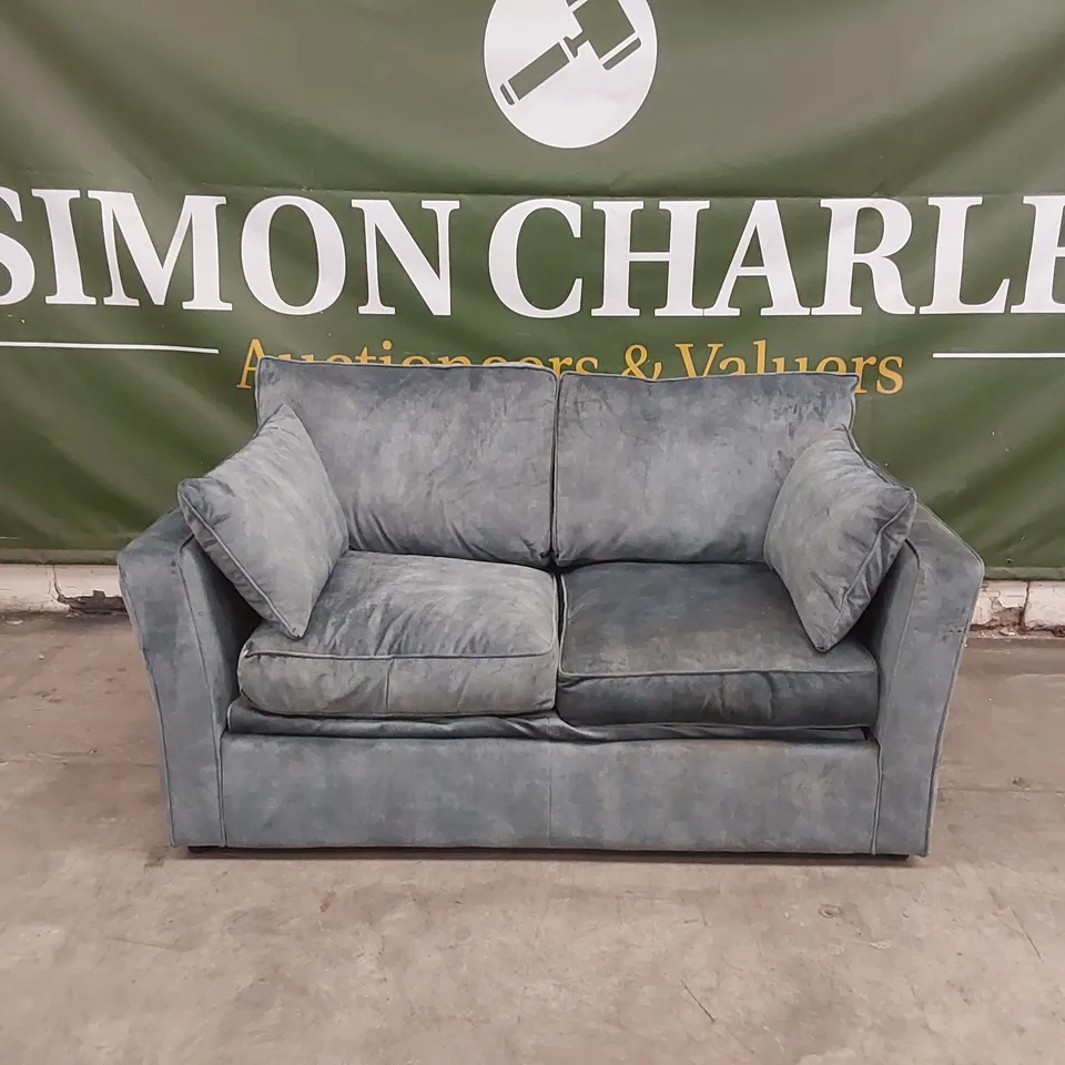 QUALITY DESIGNER AMESBURY LOVE SEAT SOFA BED WITH 2 SIDE CUSHIONS - JADE VELVET