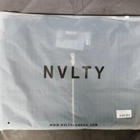 BAGGED NVLTY HEAVYWEIGHT PINSTRIPE SHIRT IN BLACK SIZE LARGE