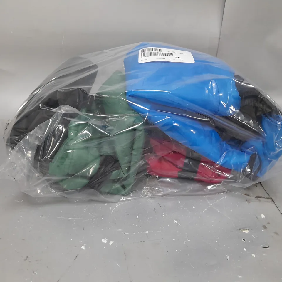 4X MARKET TOTES IN DIFFERENT COLOURS UNBOXED 