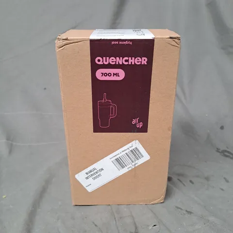 BOXED AND SEALED AIR UP QUENCHER BOTTLE IN CREAMY WHITE (700ML)