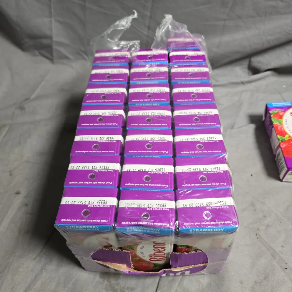 APPROXIMATELY 20 X RIBENA STRAWBERRY JUICE DRINK CARTONS 250ML