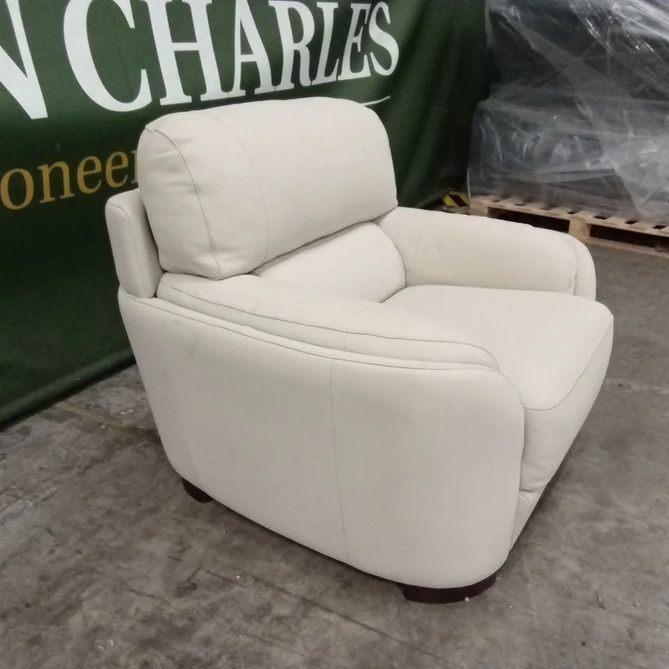 QUALITY DESIGNER ITALIAN MADE LEATHER ARMCHAIR