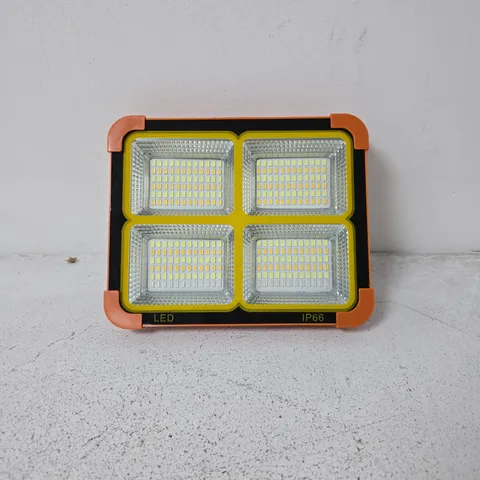 LED FLOOD LIGHT – IP66, 4-PANEL SQUARE OUTDOOR LIGHT
