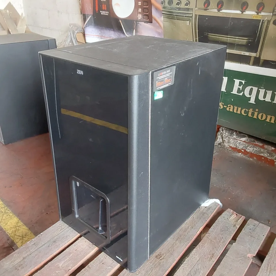 AZKOYEN ZEN 5 COMMERCIAL COFFEE VENDING MACHINE