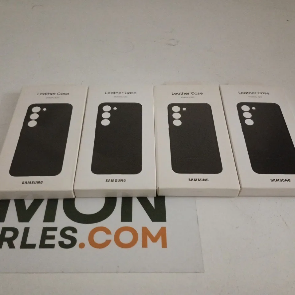 BOX OF APPROXIMATELY 40 LEATHER CASES FOR SAMSUNG GALAXY 23