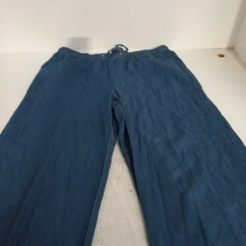 NEW LOOK DENIM JEANS – UK 8 (EU 46, US 14) – MADE IN BANGLADESH