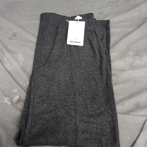 PULL&BEAR GREY KNIT JOGGERS – EU XS