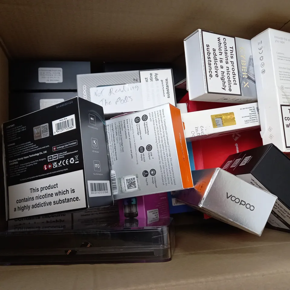 BOX OF APPROXIMATELY 20 ASSORTED E-CIGARETTES