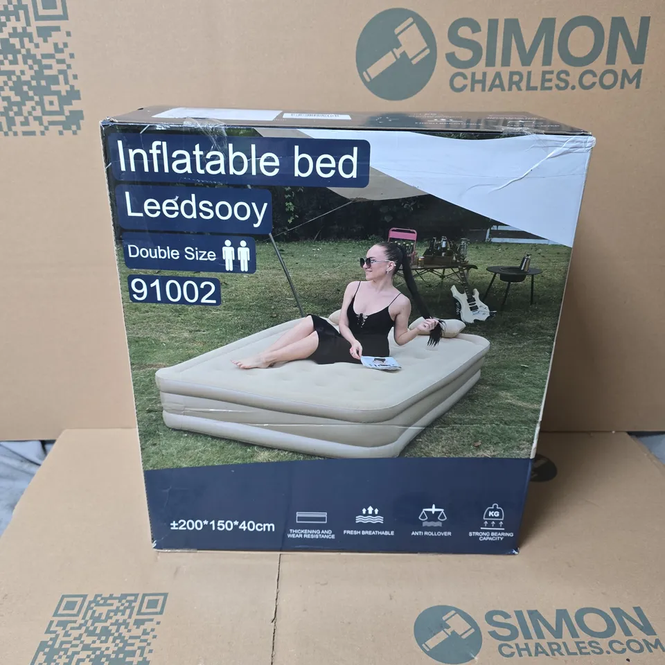 BREEINS DOUBLE SIZE INFLATABLE BED 
