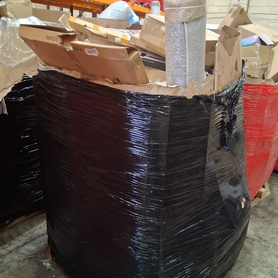 PALLET CONSISTING OF A LARGE QUANTITY OF ASSORTED HOUSEHOLD AND ELECTRICAL PRODUCTS AND ACCESSORIES TO INCLUDE;