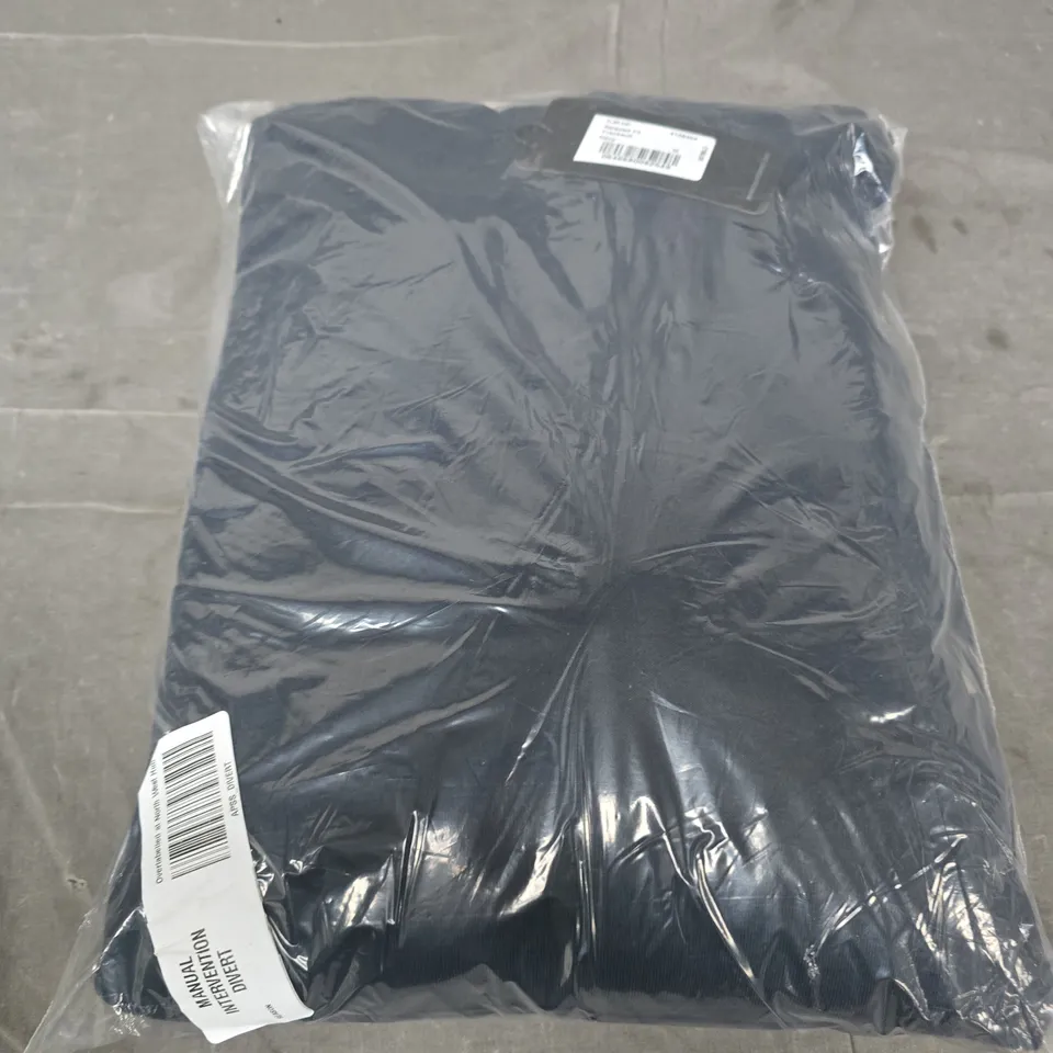 CLOSURE LDN RELAXED FIT TRACKSUIT – NAVY, UK M