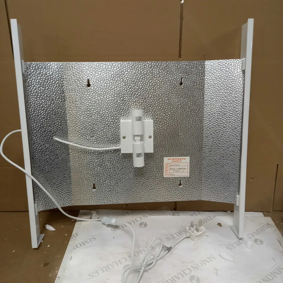 DÄR LIGHTING GROUP 60CM X 60CM WALL BRACKET FOR GLASS SHIELD