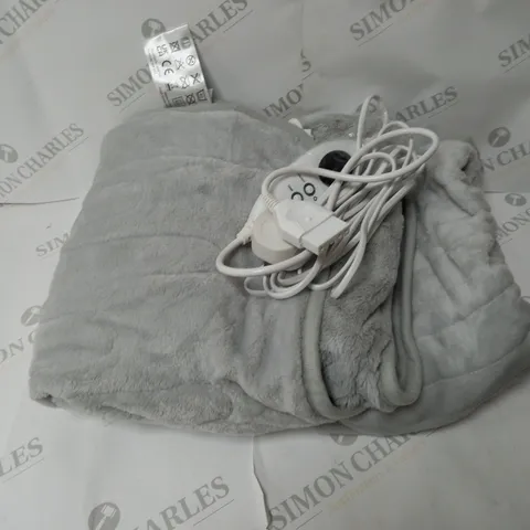 BOXED COZEE HOME HEATED BLANKET IN LIGHT GREY