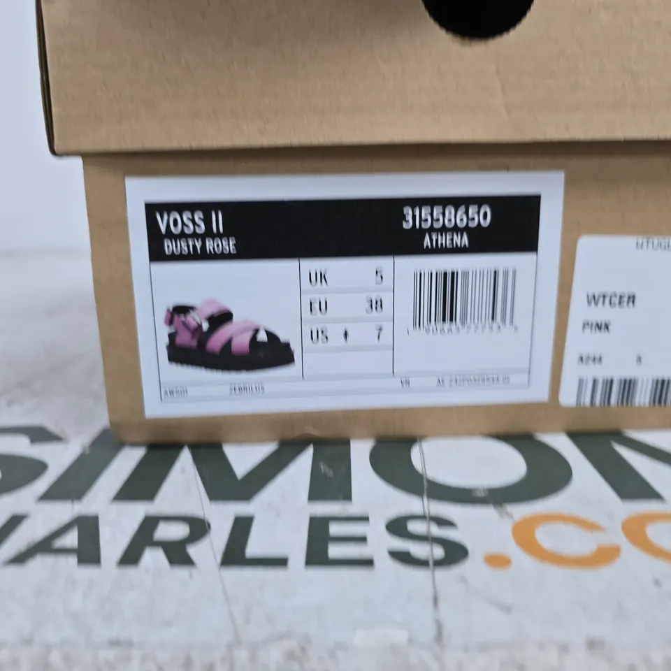 DR MARTENS VOSS II DUSTY ROSE UK 5 BOXED