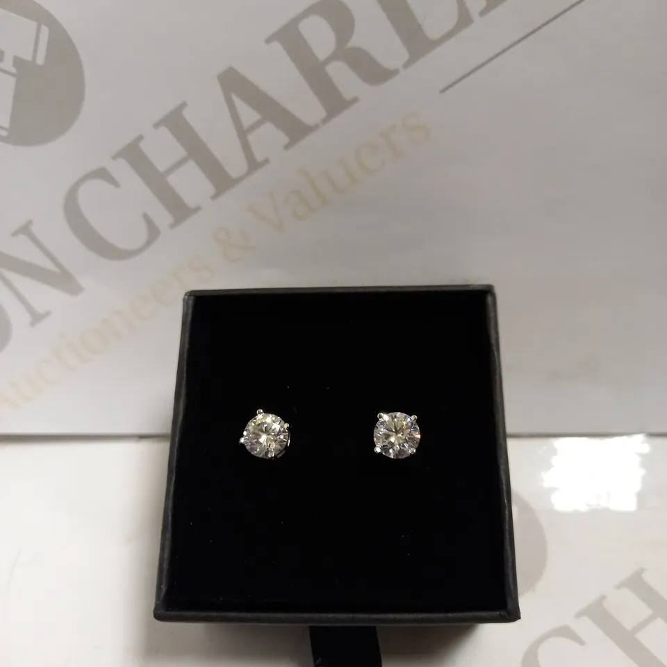 BOXED INFINITY DIAMOND JEWELLERY DIAMOND STUD EARRINGS 