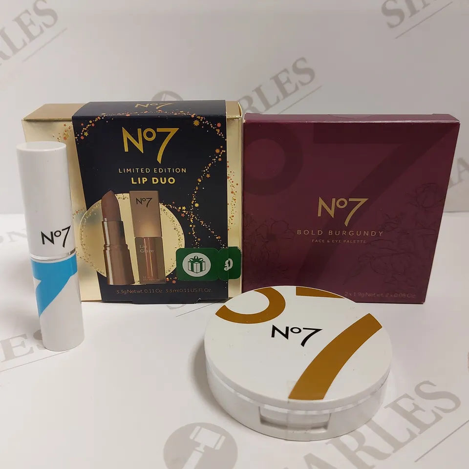 BOX OF 4 NO.7 ITEMS TO INCLUDE DUAL BRONZER, FACE AND EYE PALETTE, LIP DUO