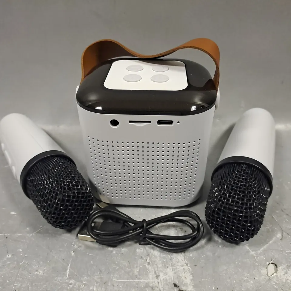 BOXED UNBRANDED Y1 WIRELESS KARAOKE SPEAKERS IN WHITE