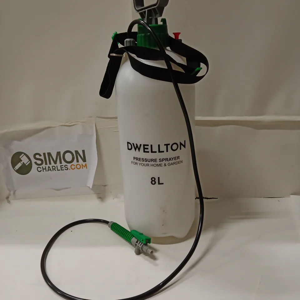 UNBOXED DWELLTON 8L PRESSURE SPRAYER – GARDEN HAND TOOLS