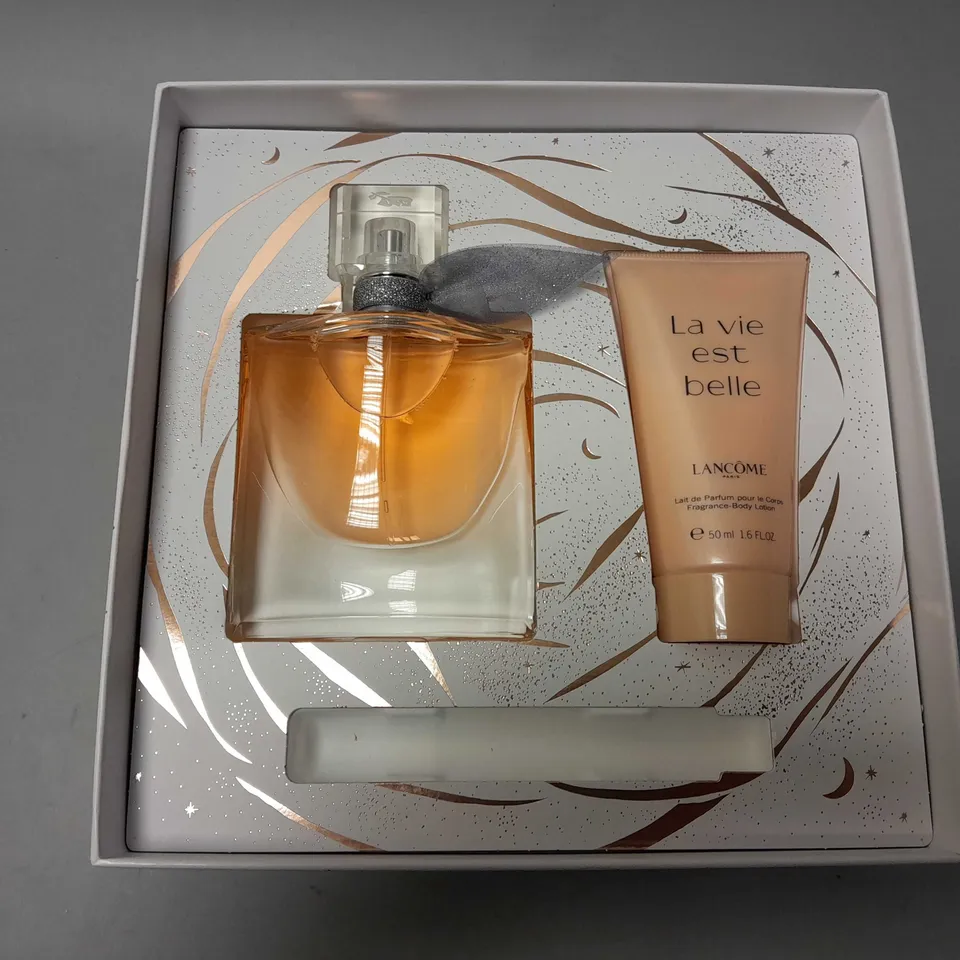 BOXED LANCOME LA VIE EST BELLE SET