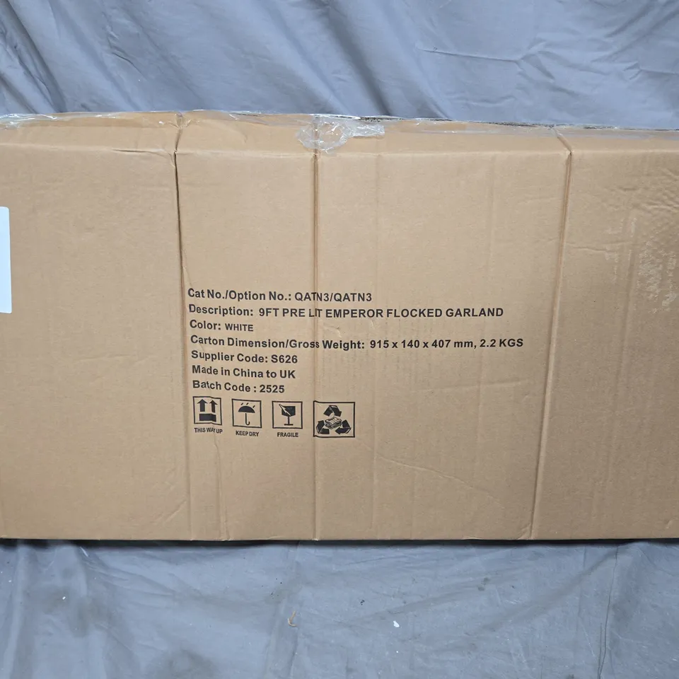 9FT PRE-LIT FLOCKED EMPEROR GARLAND