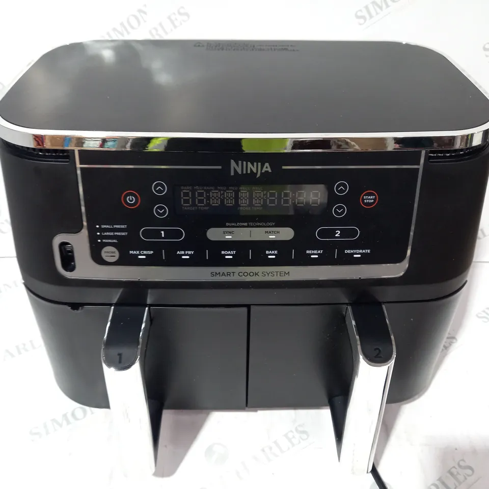 BOXED NINJA FOODI MAX 9.5L DUAL ZONE AIRFRYER AF451UK