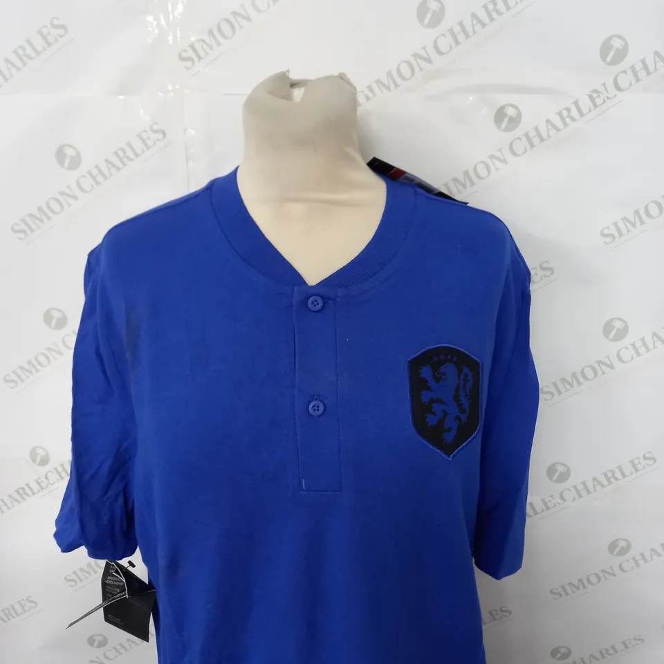 NIKE NETHERLANDS POLO SHIRT SIZE L ( SHIRT STAINED )