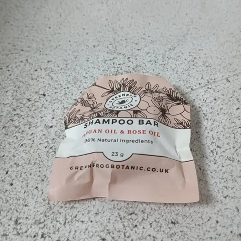 BOX OF APPROXIMATELY 400 X ROSE OIL SHAMPOO BAR                                                        
