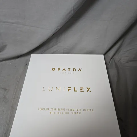 OPATRA LUMIFLEX LED LIGHT THERAPY MASK – BOXED