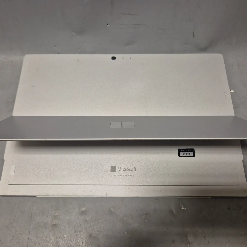 MICROSOFT 1796 SURFACE PRO