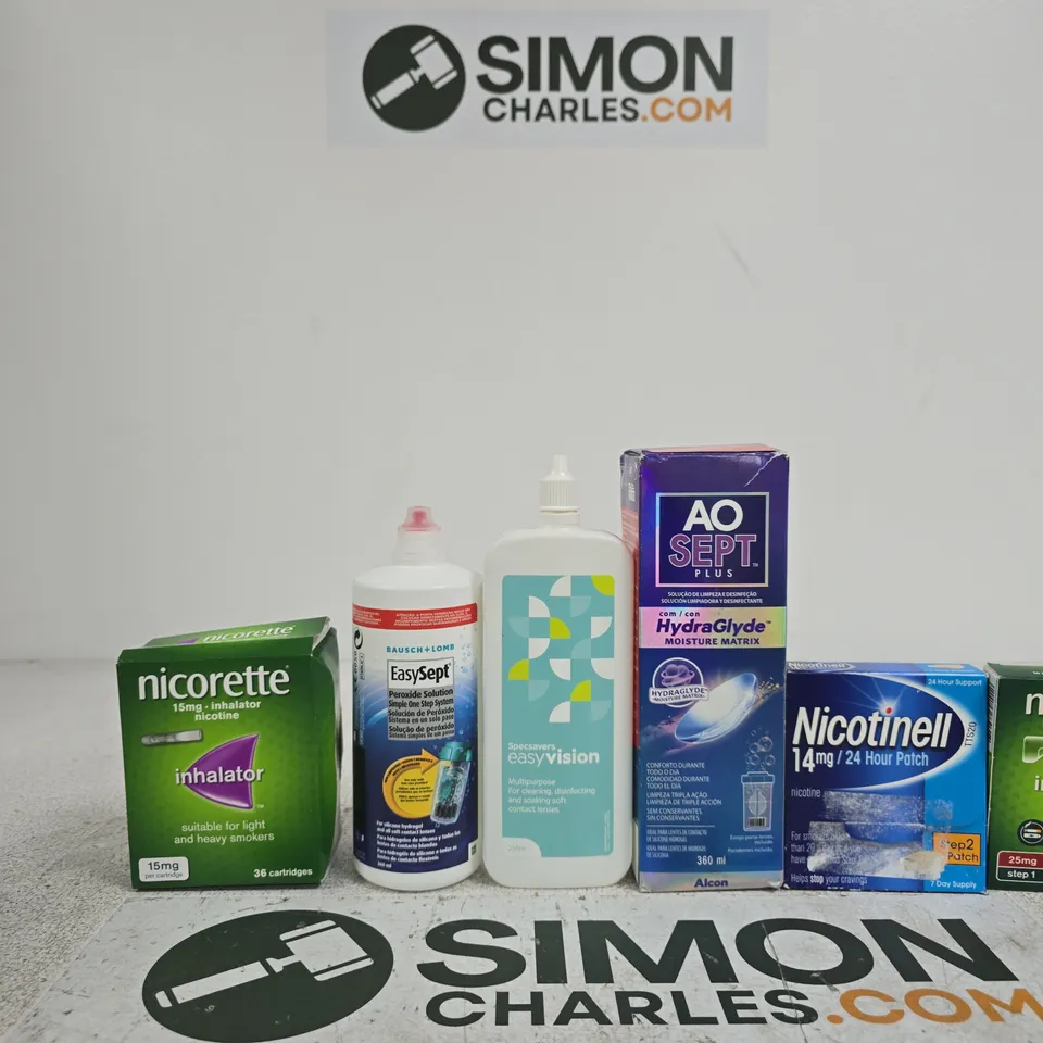 TOTE OF APPROXIMATELY 10 ASSORTED ITEMS INCLUDING NICORETTE INVISIPATCH, NICOTINELL 24 HOUR PATCH AND AO SEPT HYDRA GLYDE