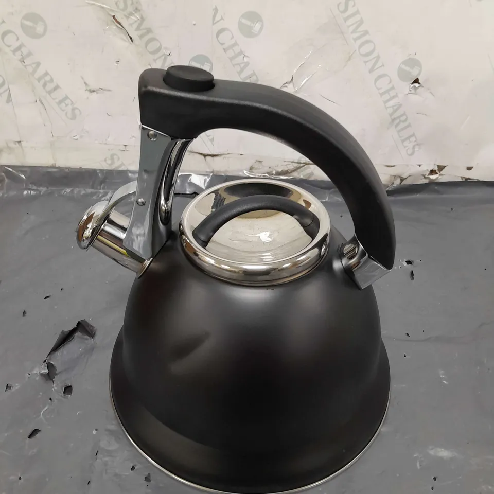 STAINLESS STEEL KETTLE