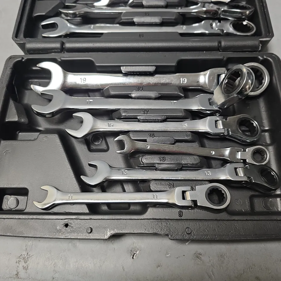 UNBRANDED SET OF 12 ASSORTED WRENCHES 