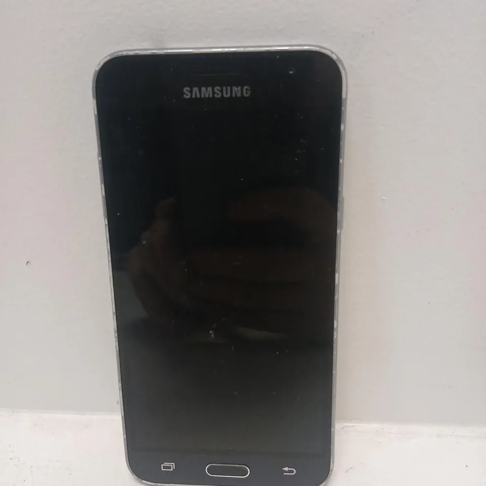 SAMSUNG SMARTPHONE – BLACK, ANDROID, WITH PHYSICAL HOME BUTTON