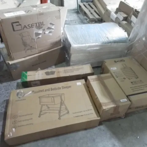 PALLET OF ASSORTED ITEMS TO INCLUDE: BASSINET AND BEDSIDE SLEEPER, LIFE LUGGAGE, GASETBL OFFICE CHAIR ETC