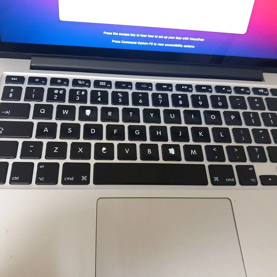 APPLE MACBOOK PRO (A1502 EARLY 2015)