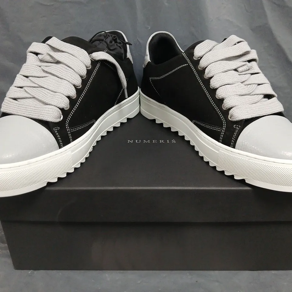 BOXED PAIR OF NUMERIS ATELIER SHOES IN BLACK/GREY SIZE EU 45