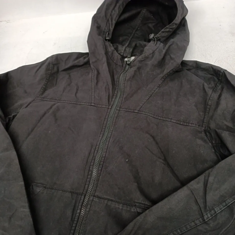 STONE ISLAND FULL ZIP JACKET - SIZE M