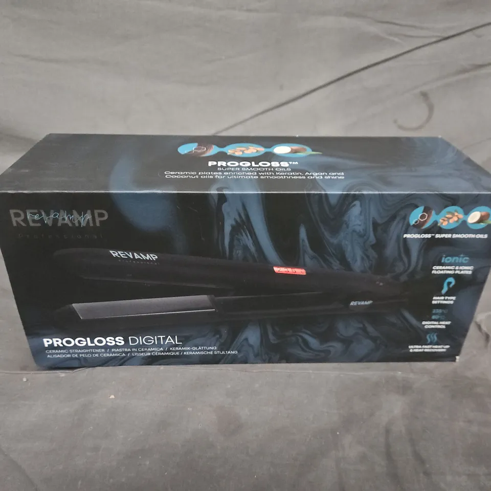 BOXED REVAMP PROGLOSS DIGITAL CERAMIC STRAIGHTENER ST-1000-GB