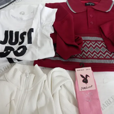 BOX OF APPROXIMATELY 25 ASSORTED CLOTHING ITEMS TO INCUDE - SOCKS , TOP , POLO SHIRT ETC