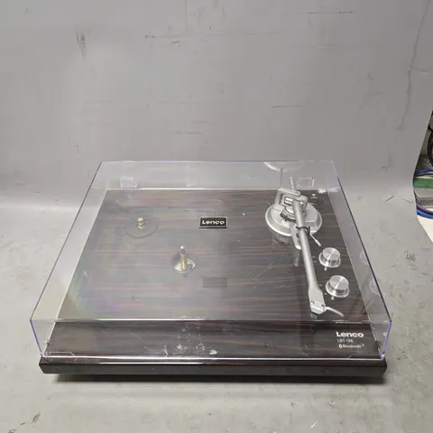 BOXED LENCO TURNTABLE WITH BLUETOOTH TRANSMISSION LBT-188WA V2
