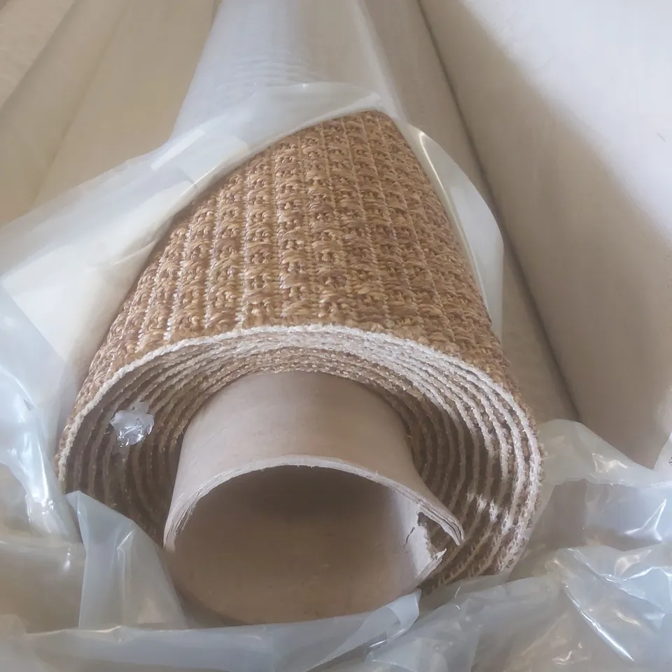 ROLL OF QUALITY EASI SISAL BASKET WEAVE CARPET // SIZE: APPROX 4 X 4.6m