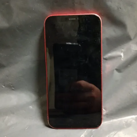 APPLE IPHONE 12 IN RED