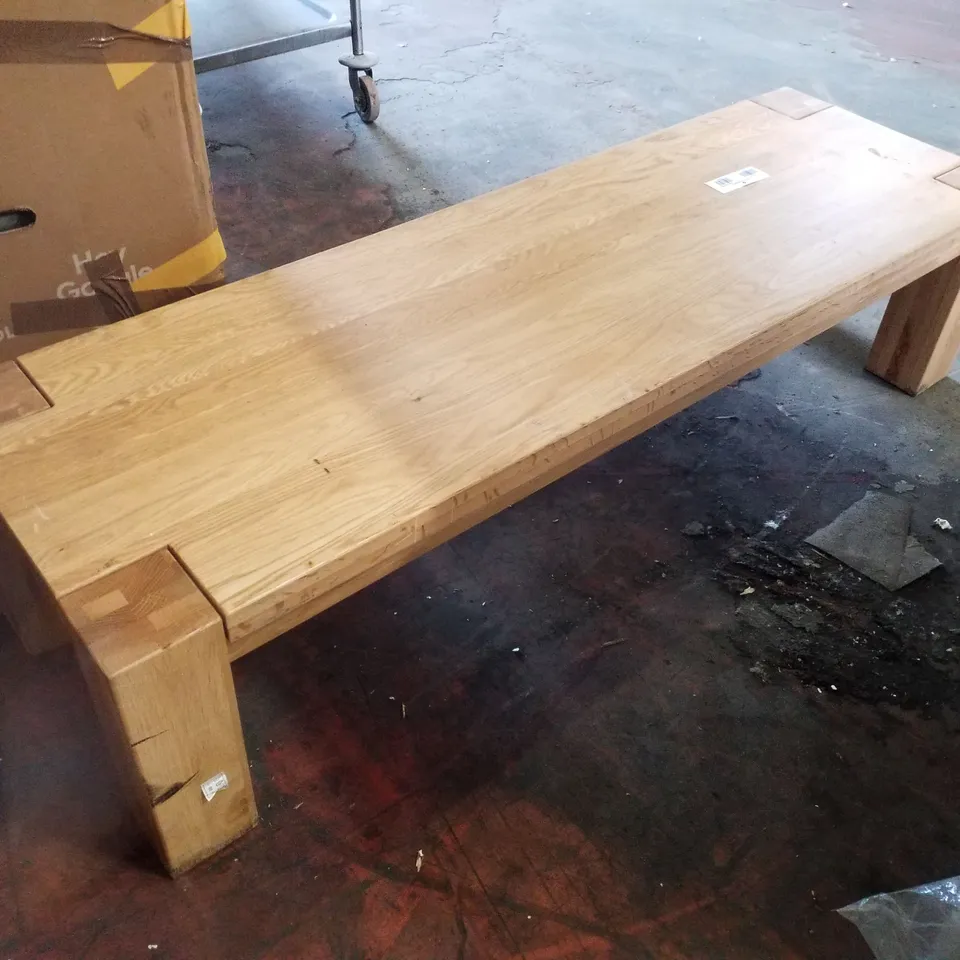 RECTANGULAR COFFEE TABLE 145×45×45CM