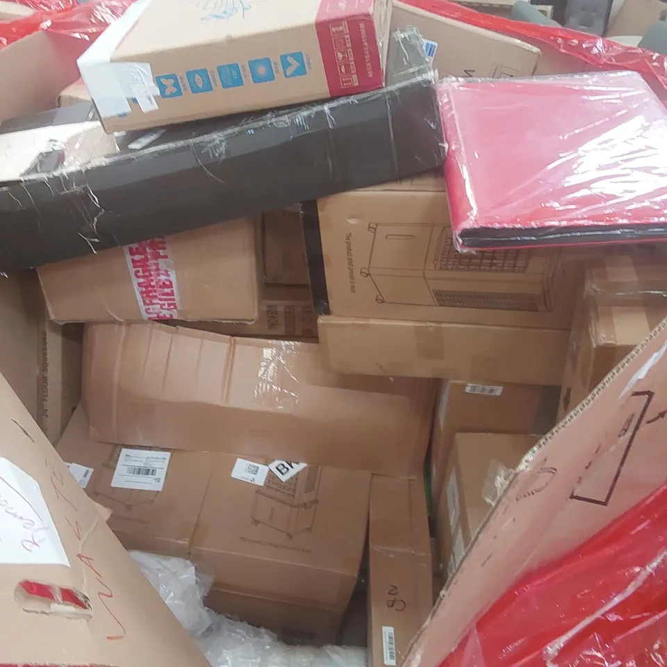 PALLET OF ASSORTED PRODUCTS AND ITEMS TO INCLUDE: CARPET CLEANER,HIGH PRESSURE WASHER,NAVIGATION SYSTEM.
