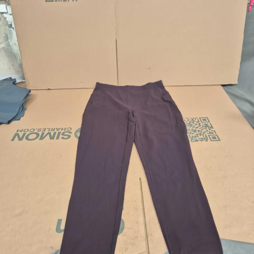 NIKE SKINS DRI-FIT LEGGINGS - PURPLE - WOMEN'S L