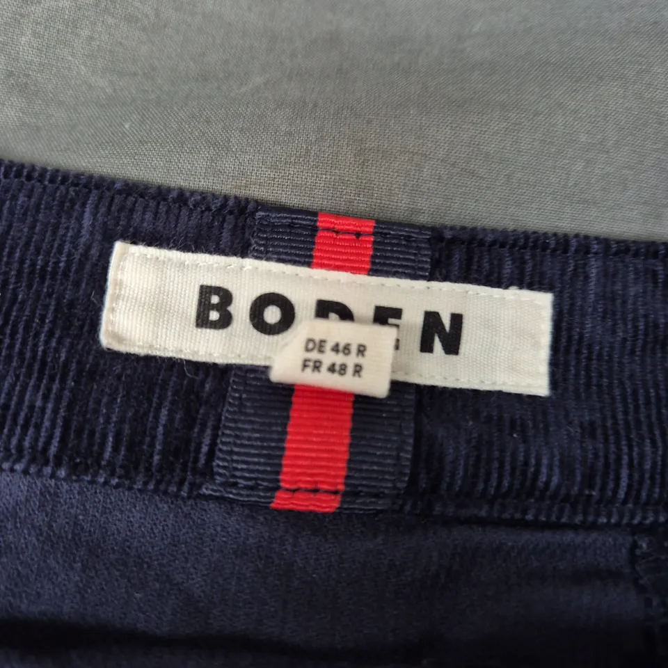 BODEN LOBE OVERSIZED SKIRT SIZE 20R