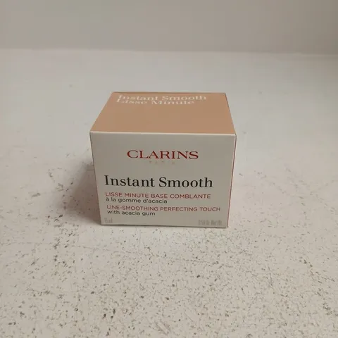 CLARINS INSTANT SMOOTH BASE – LISSE MINUTE MAKE-UP PRIMER, 15 ML (BOXED)