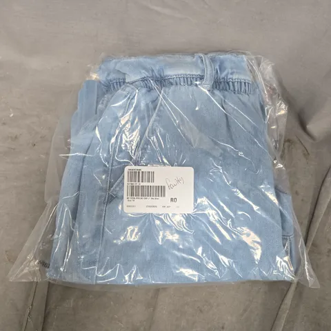 BAGGED APRICOT FREYA PAPER BAG WAIST CROP JEANS IN SKY BLUE SIZE 10