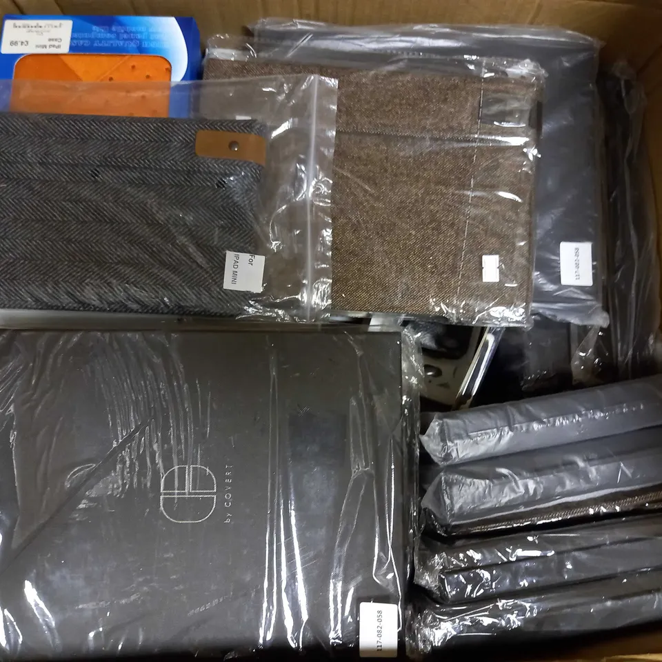 LOT OF APPROXIMATELY 40 ASSORTED TABLET & PHONE CASES